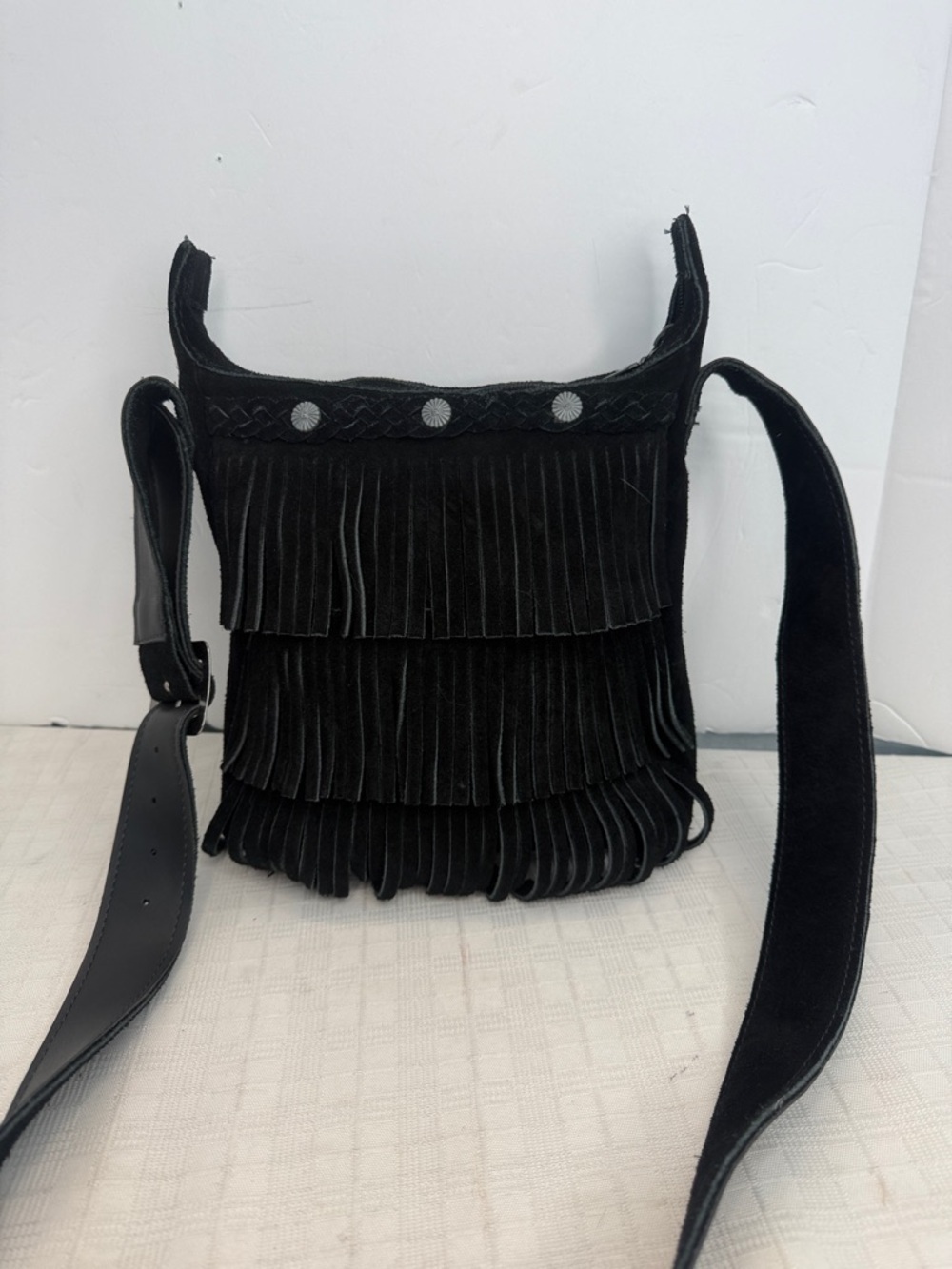 VINTAGE Minnetonka 5002 Fringe Black Crossbody Bag - Suede